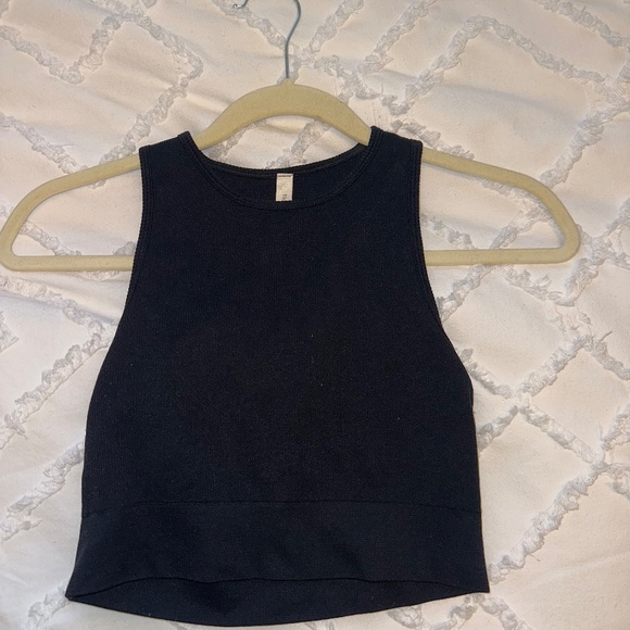 The Group by Babaton Seamless Cropped Tank - Picture 2 of 2